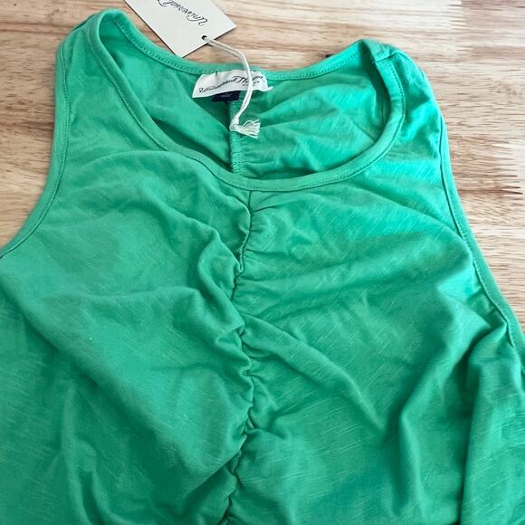 Universal Thread Women's Green Ruched Tank Top - Size Large - NWT - Picture 4 of 6